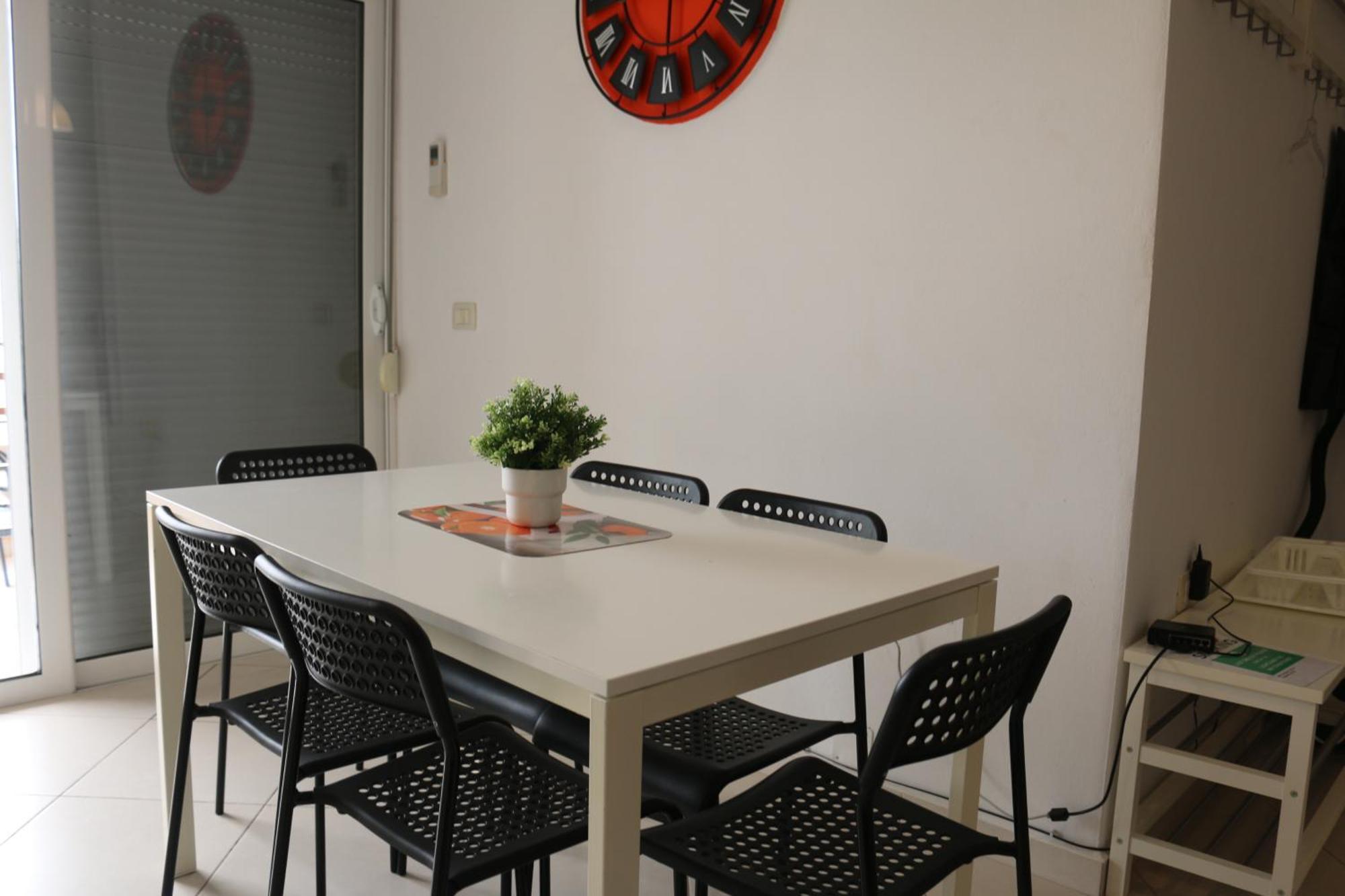 Orange Corner Apartment Sarandë Esterno foto